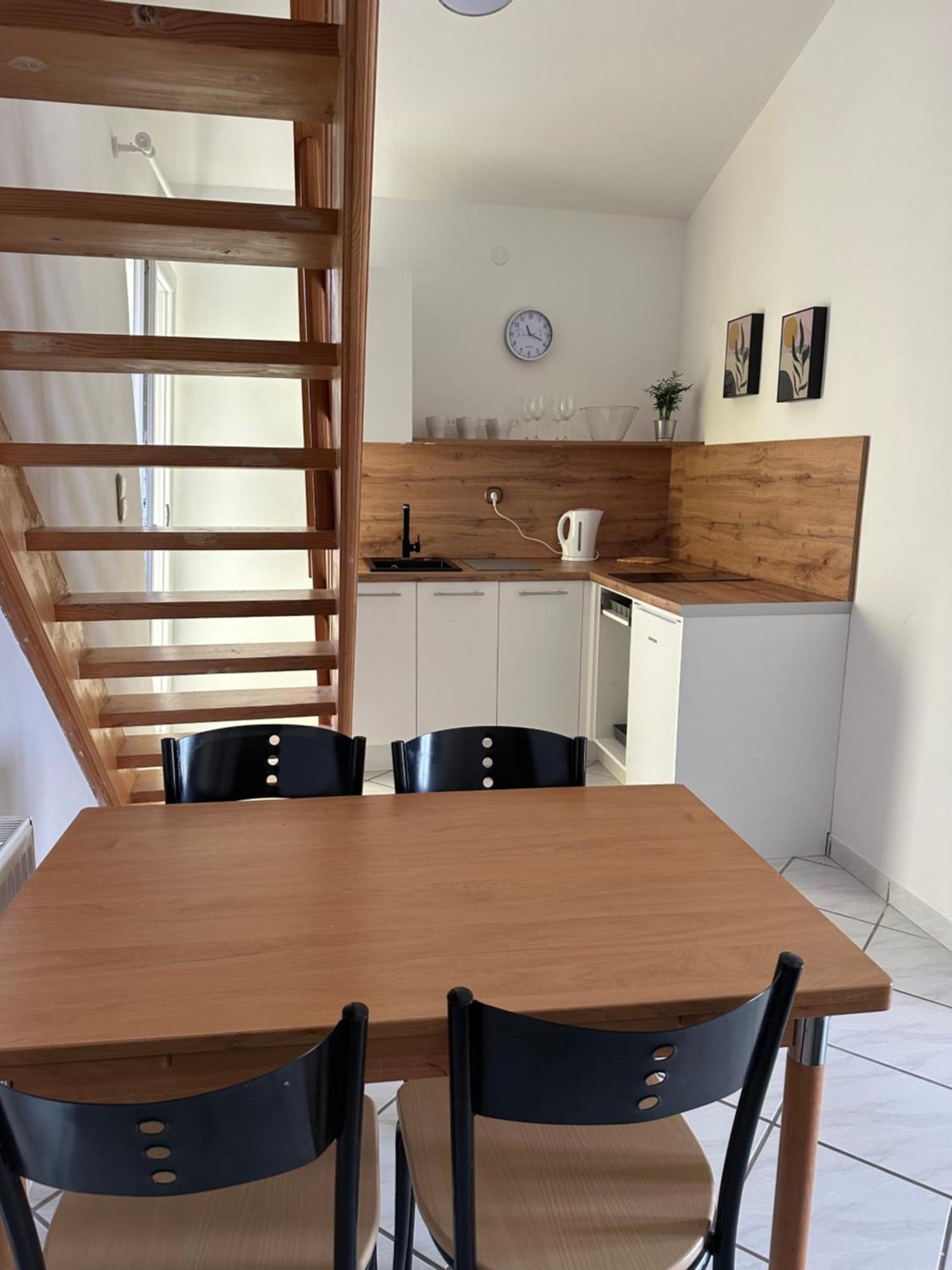 Apartments Jareb Tribalj المظهر الخارجي الصورة