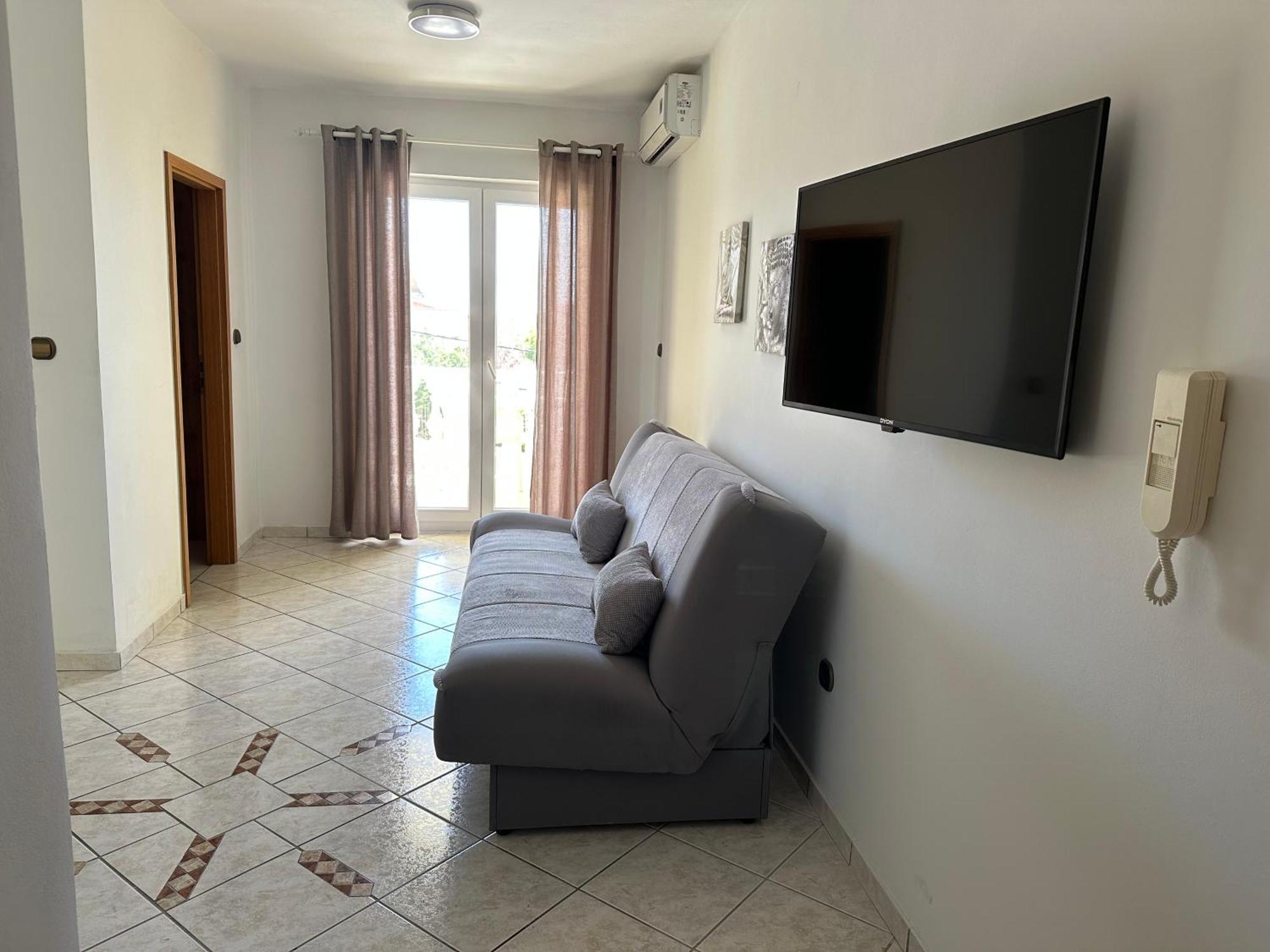 Apartments Jareb Tribalj المظهر الخارجي الصورة